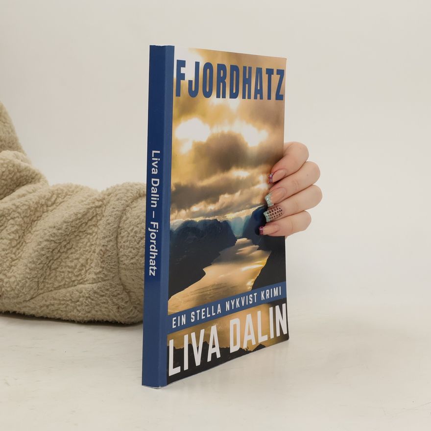 Liva Dalin Stella Nykvist Krimis (Young Stella) - 3: Fjordhatz