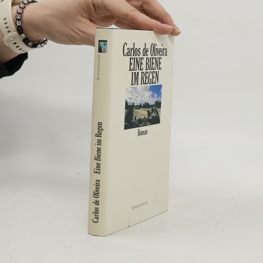 Carlos de Oliveira Eine Biene im Regen