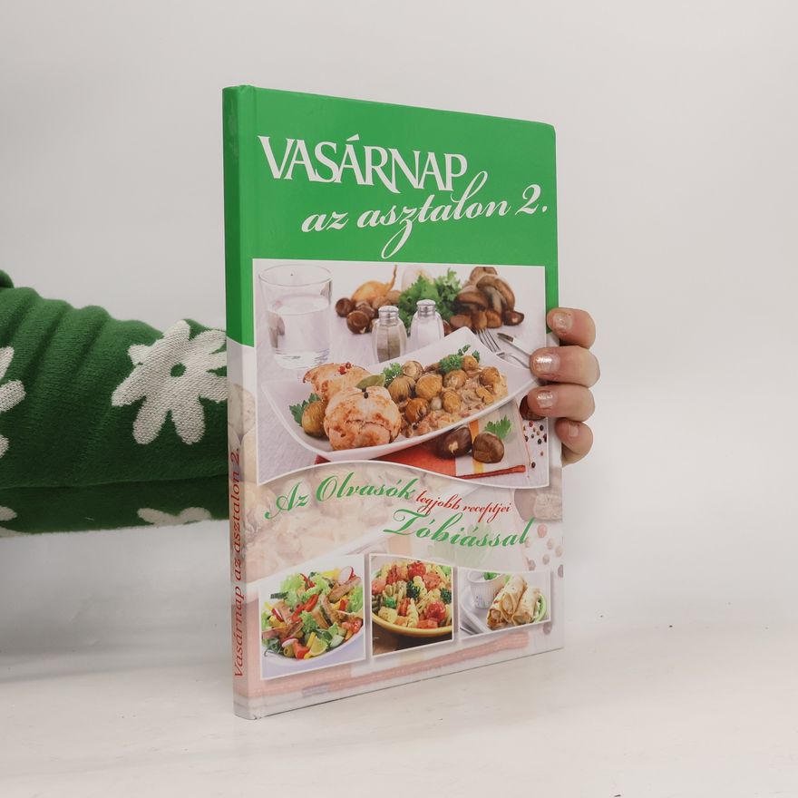 Autorenkollektiv VASÁRNAP az asztalon 2.
