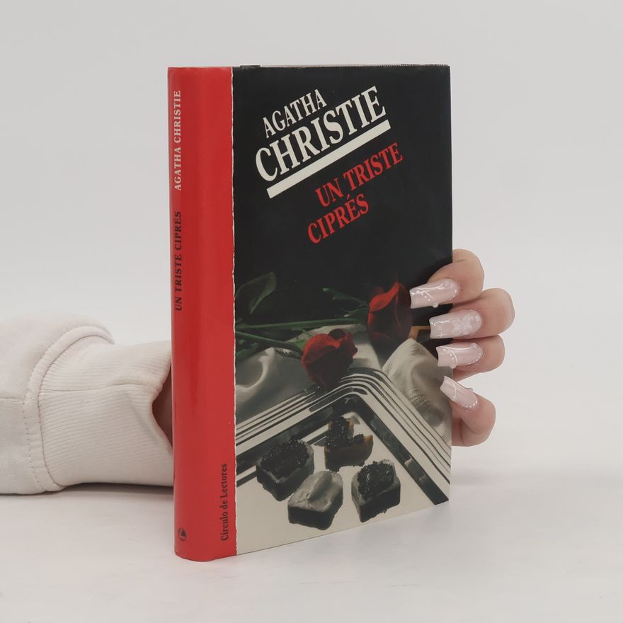 Agatha Christie Círculo de Lectores: Un triste ciprés