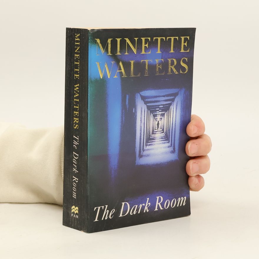 Minette Walters The Dark Room