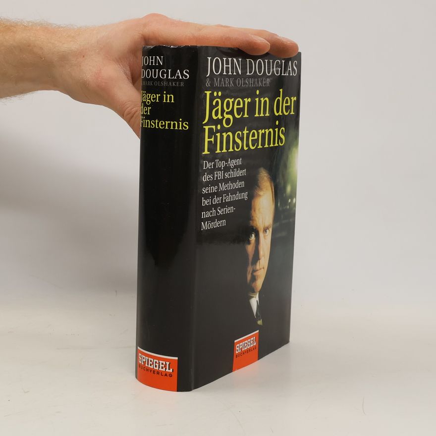 John Edward Douglas Jäger in der Finsternis