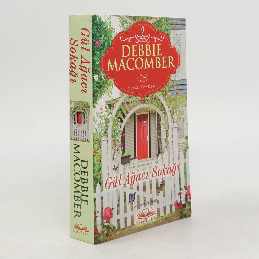 Debbie Macomber Cedar Cove: Gül Ağacı Sokağı