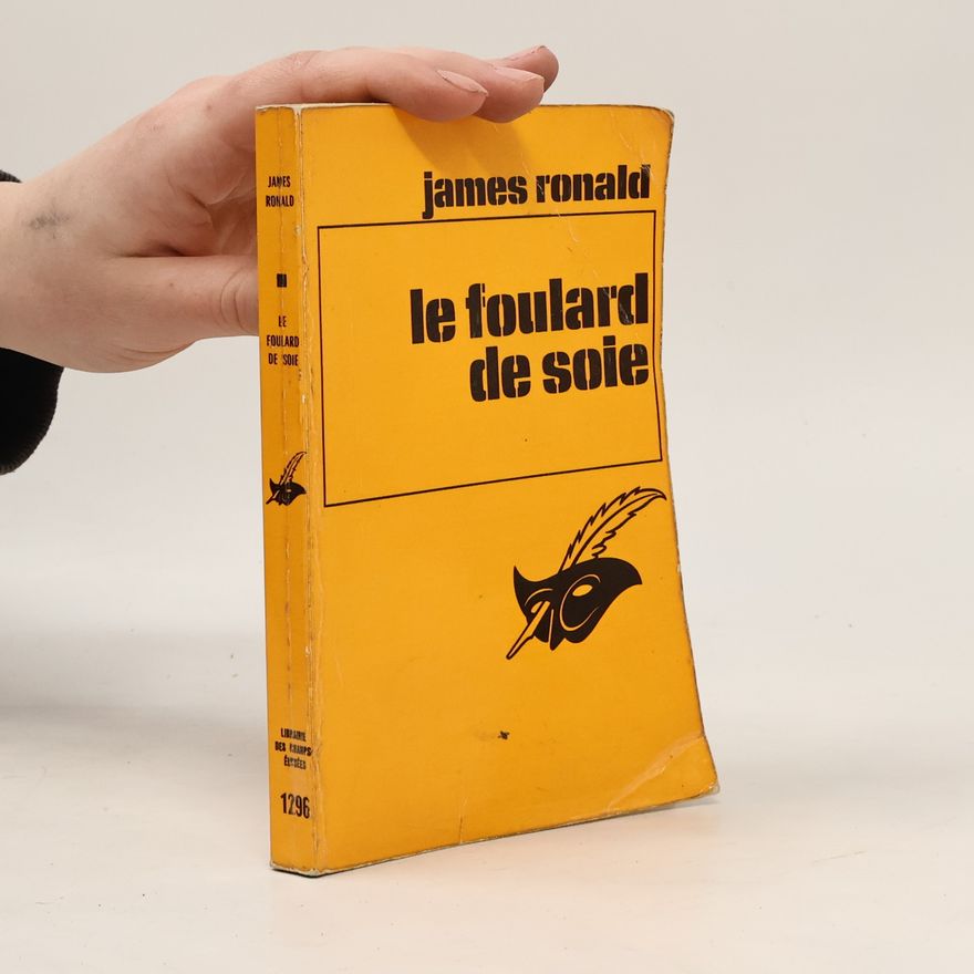 James Ronald Le foulard de soie
