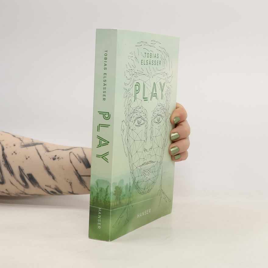 Tobias Elsäßer Play