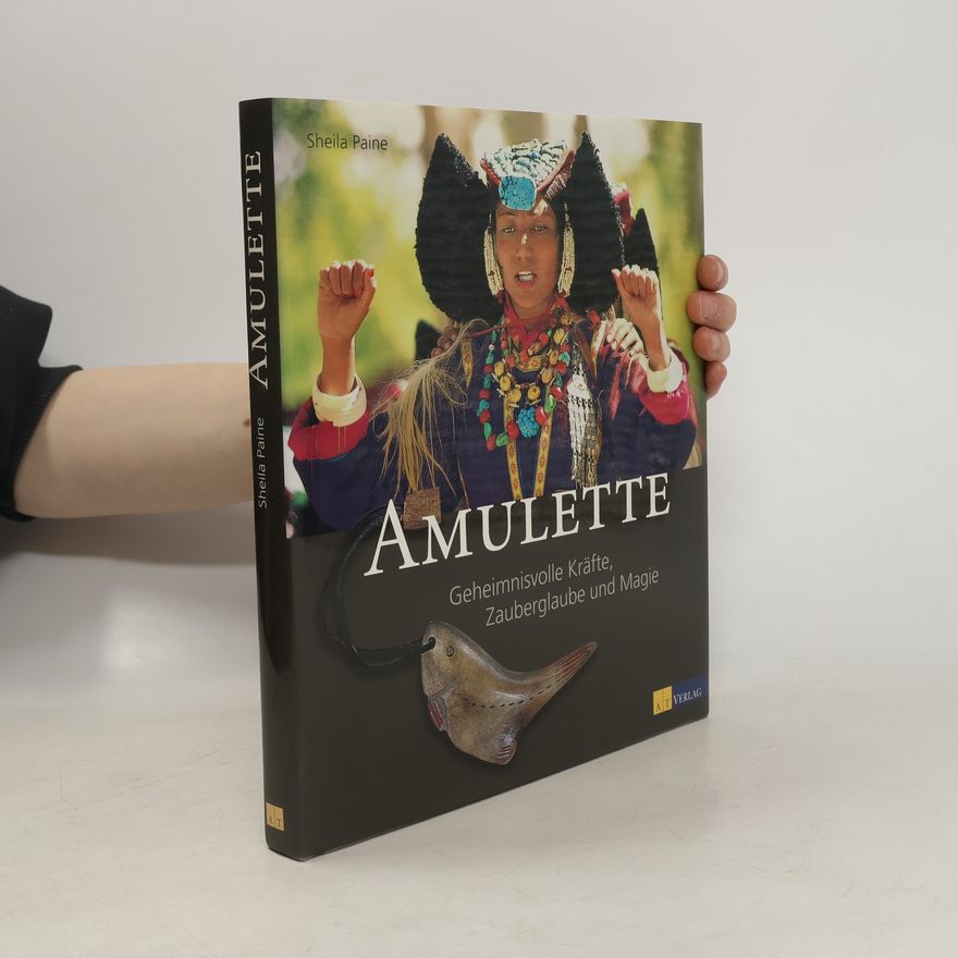 Sheila Paine Amulette