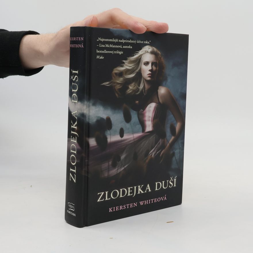 Kiersten White Zlodejka duší