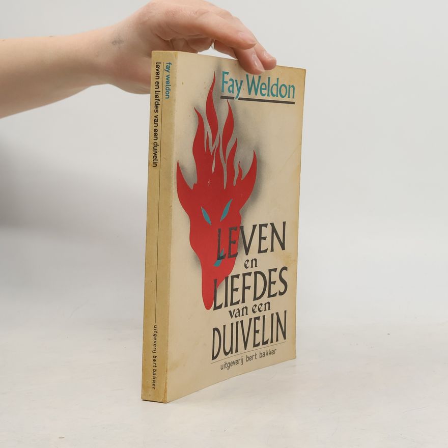 Fay Weldon Leven en liefdes van een duivelin
