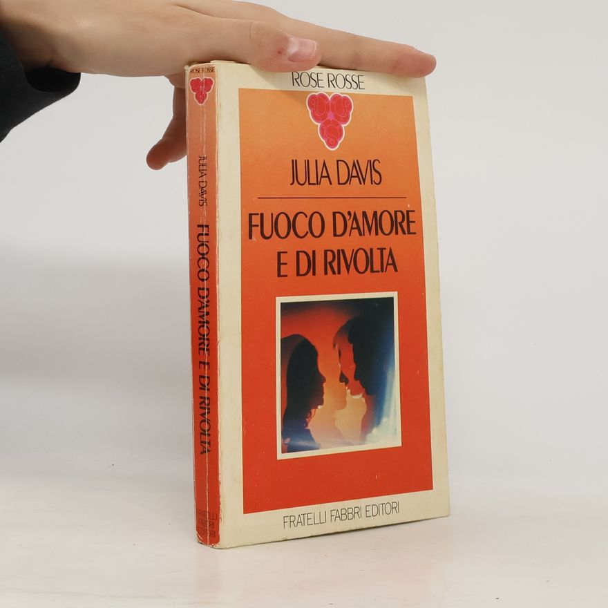 Julia Davis Fuoco d'amore e di rivolta