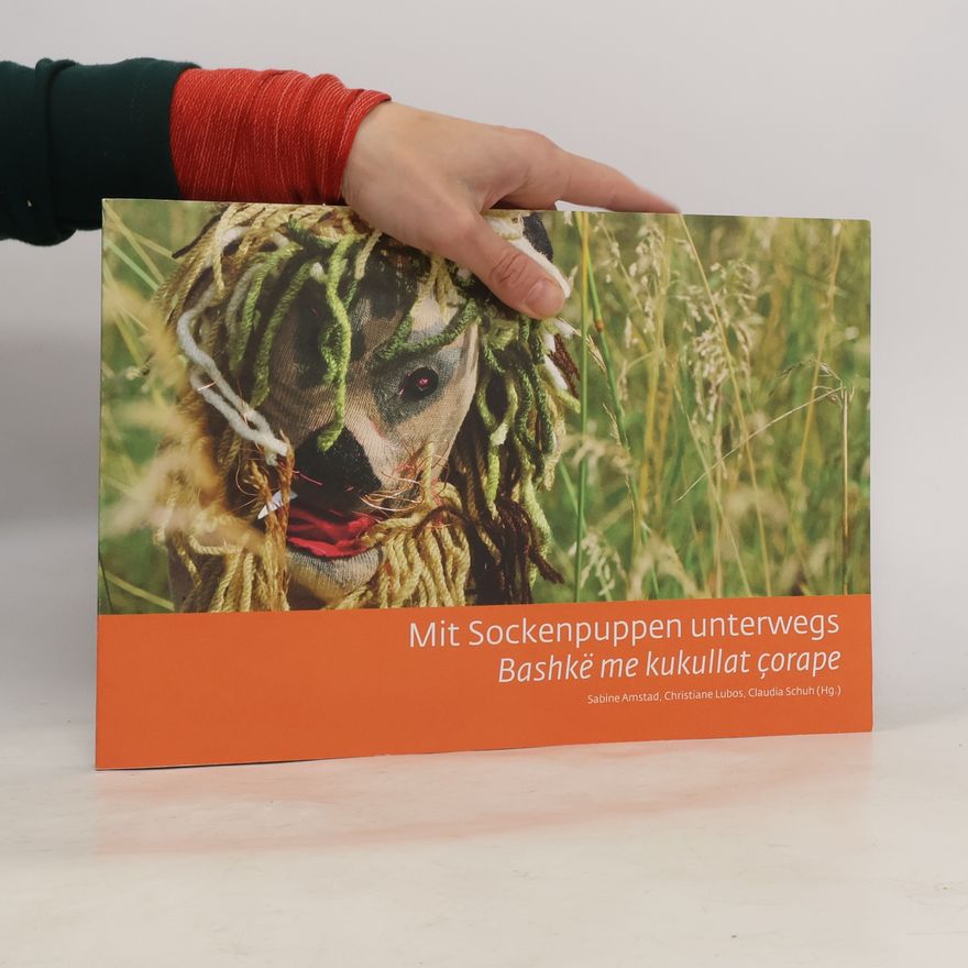 Sabine Amstad Mit Sockenpuppen unterwegs