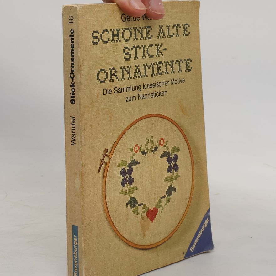 Gertie Wandel Schöne alte Stick-Ornamente