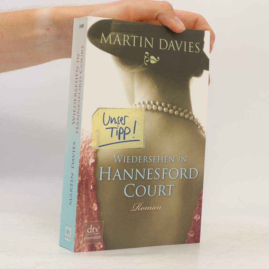 Martin Davies Wiedersehen in Hannesford Court