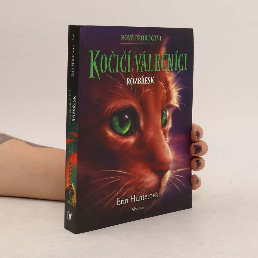 Erin Hunter Kočičí válečníci: Rozbřesk