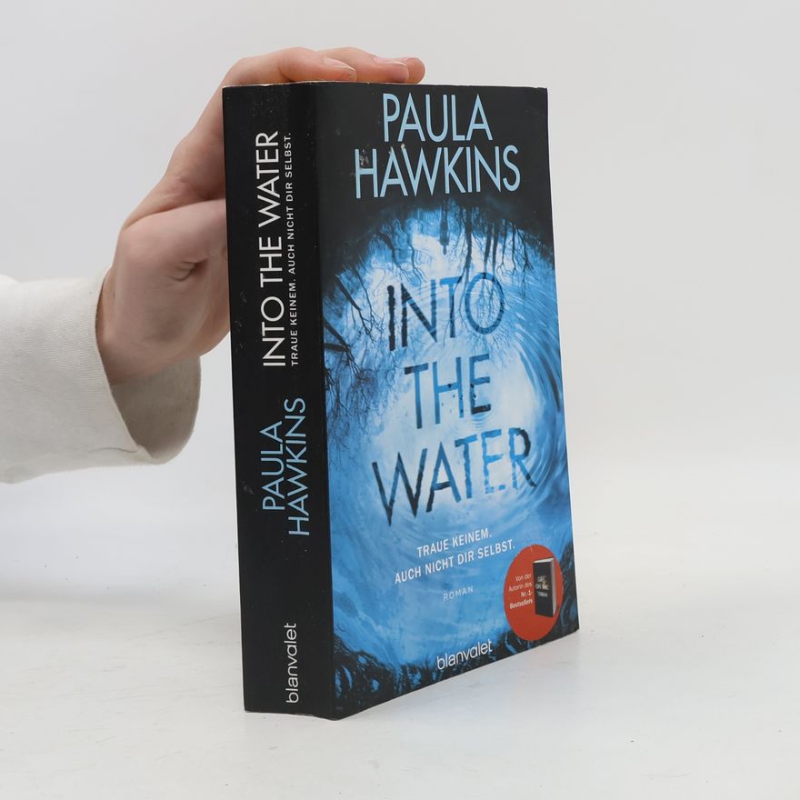 Paula Hawkins Into the Water
