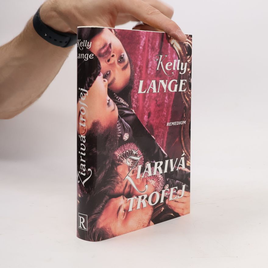 Kelly Lange Žiarivá trofej