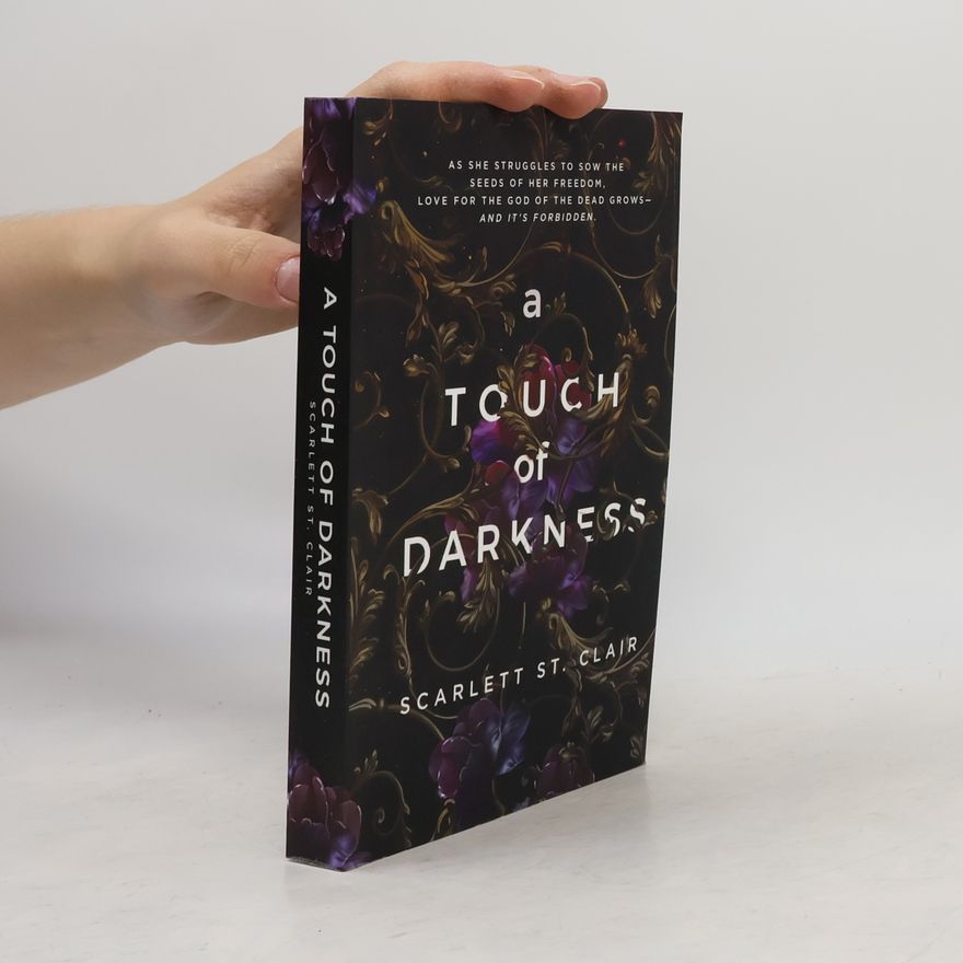 Scarlett St. Clair A Touch of Darkness