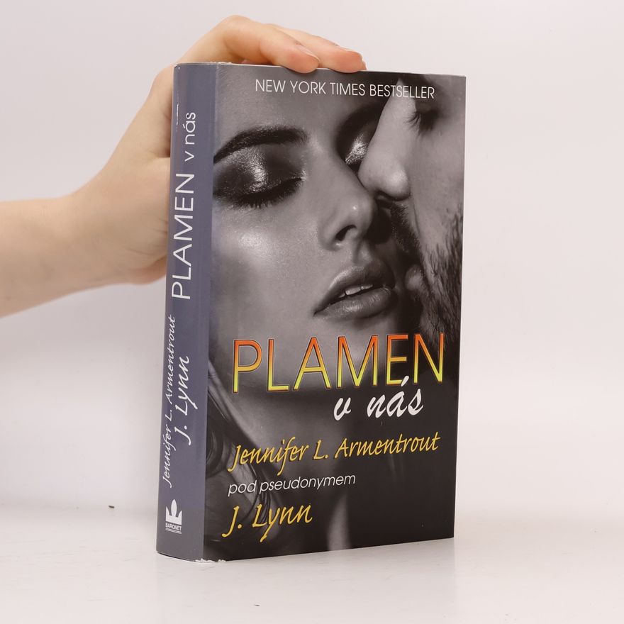 Jennifer L. Armentrout Plamen v nás
