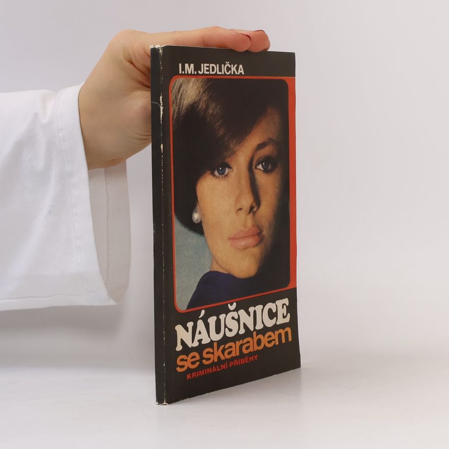 Ivan Milan Jedlička Náušnice se skarabem