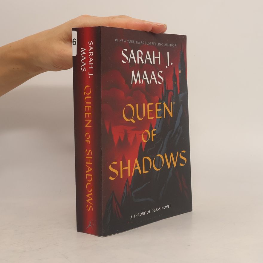Sarah J. Maas Queen of Shadows