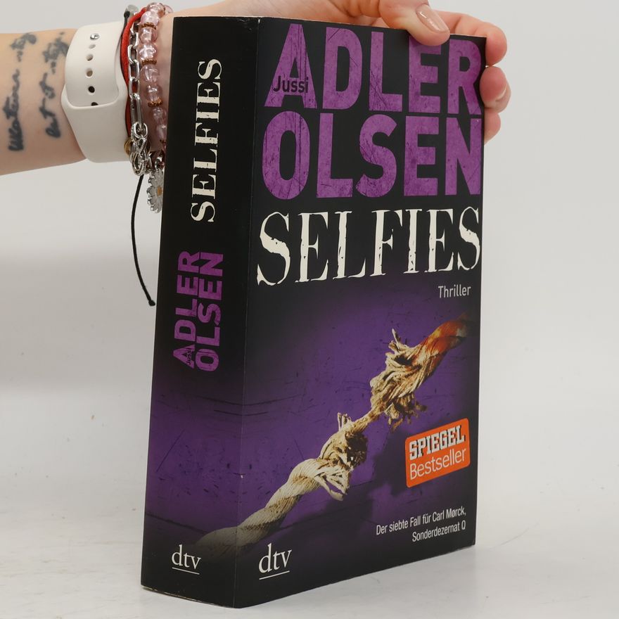 Jussi Adler Olsen Selfies