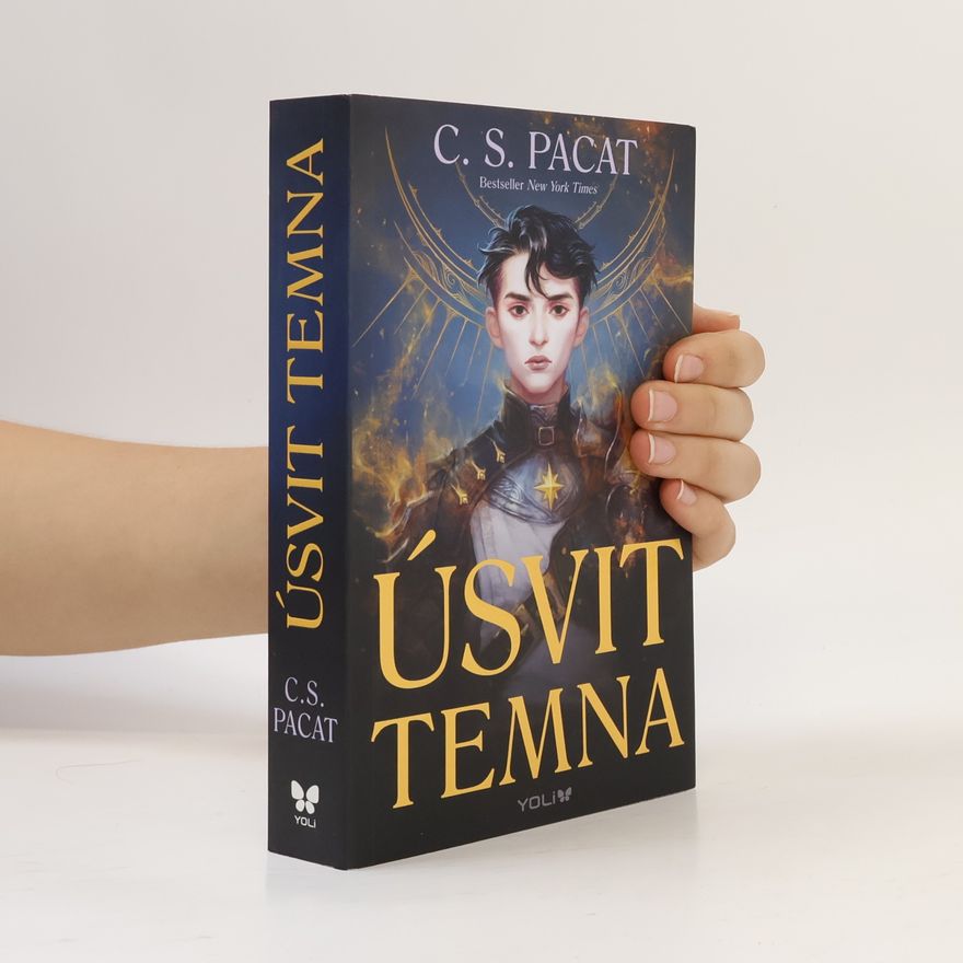C. S. Pacat Úsvit temna