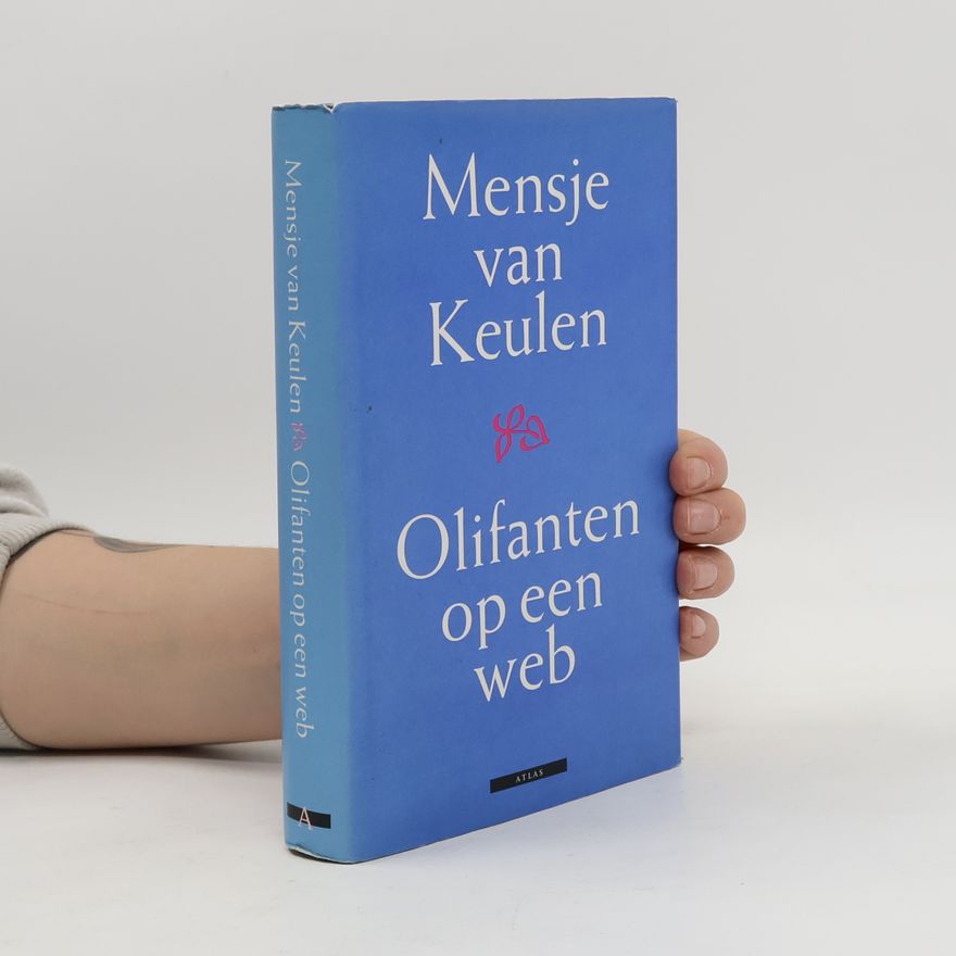 Mensje van Keulen Olifanten op een web