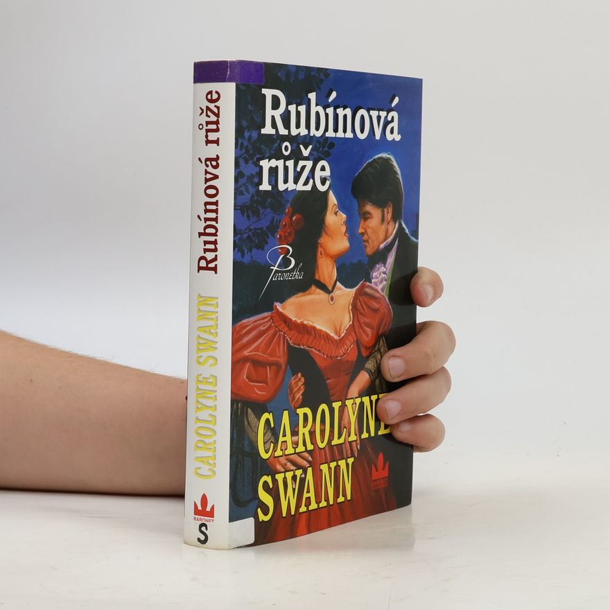Carolyne Swann Rubínová růže