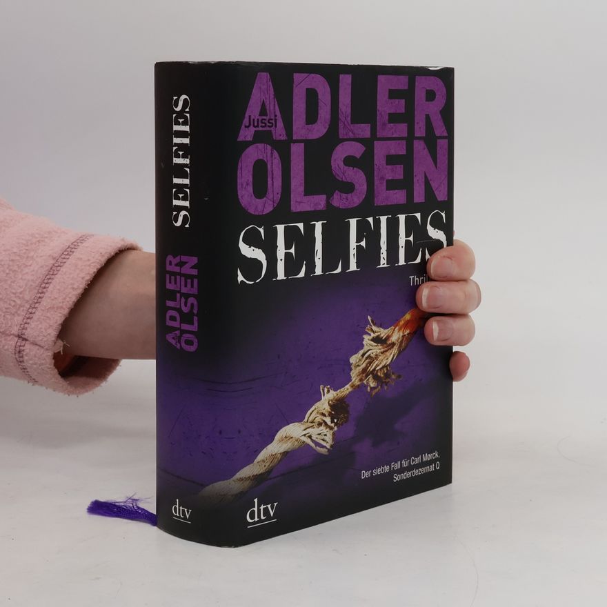 Jussi Adler Olsen Selfies