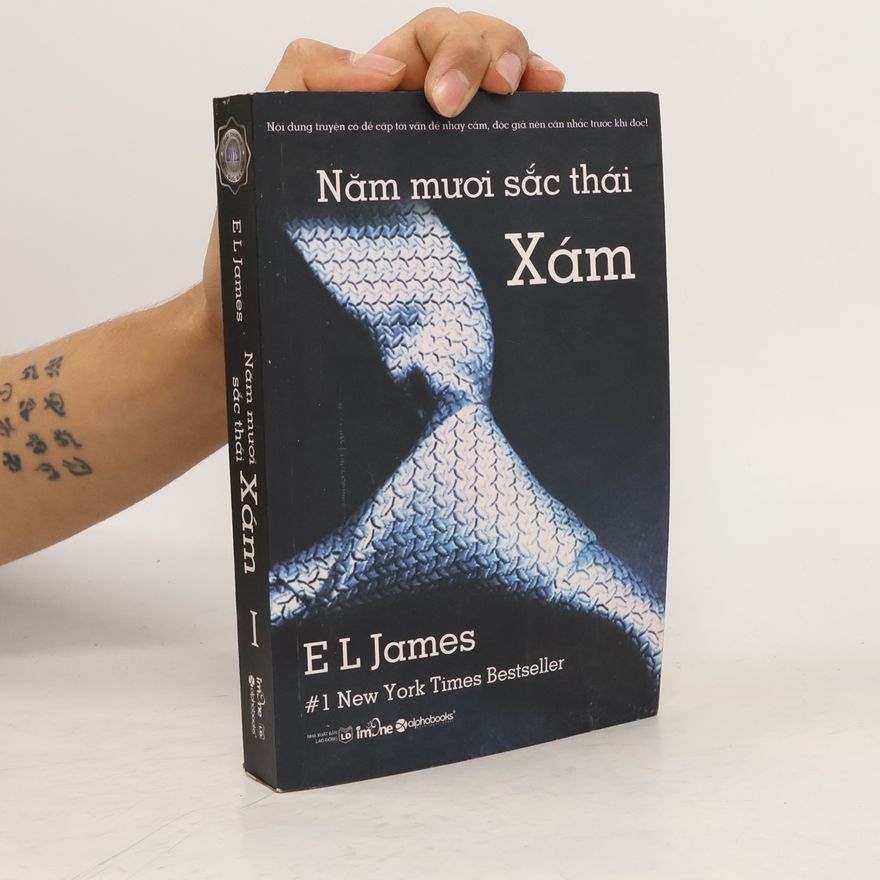 E. L. James Năm mươi sắc thái – Xám