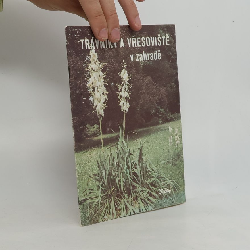 Autores varios Trávníky a vřesoviště v zahradě