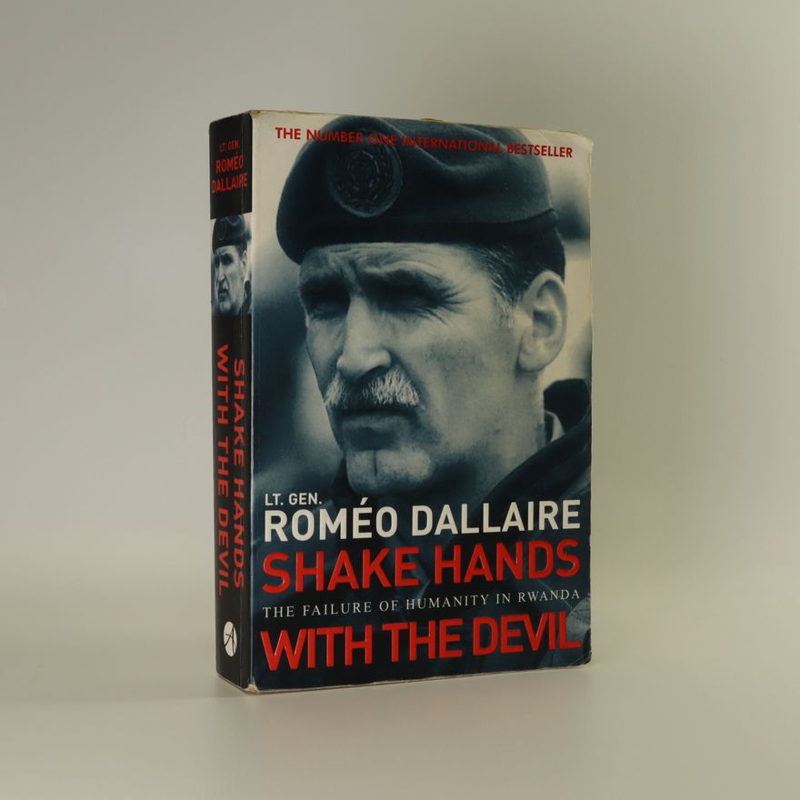 Roméo Dallaire Shake Hands with the Devil