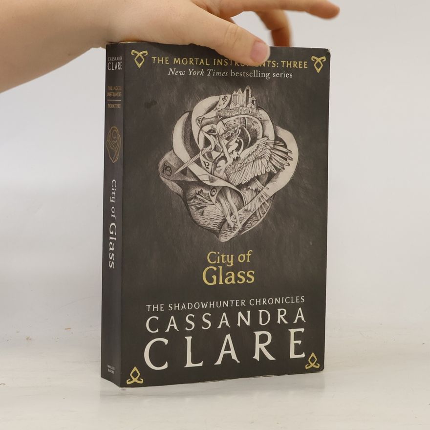 Cassandra Clare City of glass