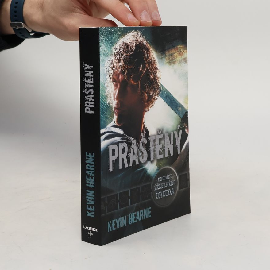 Kevin Hearne Praštěný