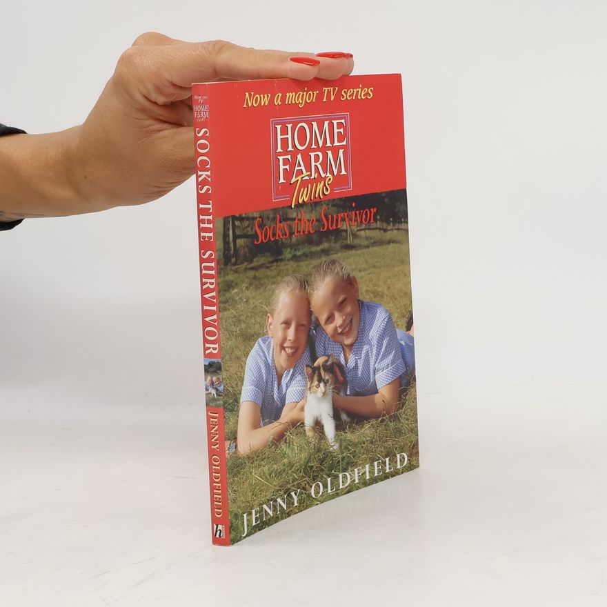 Jenny Oldfield Home Farm Twins: Socks the Survivor
