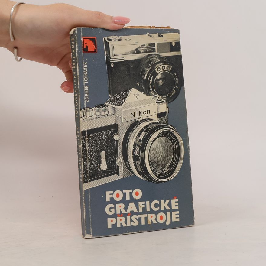Zdeněk Tomášek Fotografické přístroje