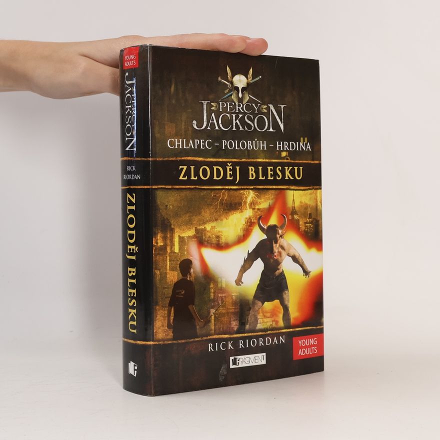 Rick Riordan Percy Jackson. Zloděj blesku