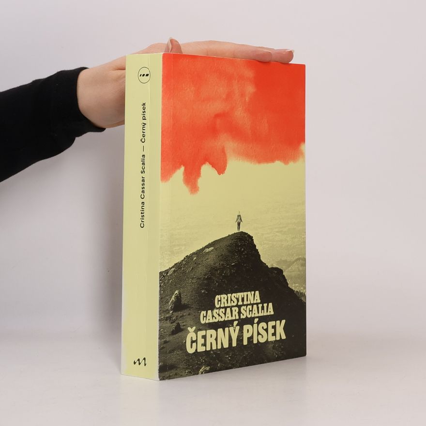Cristina Cassar Scalia Černý písek