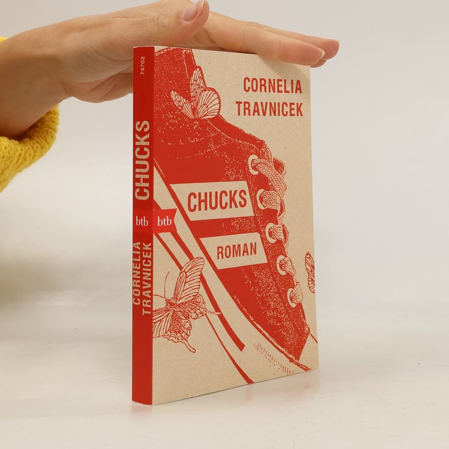 Cornelia Travnicek Chucks