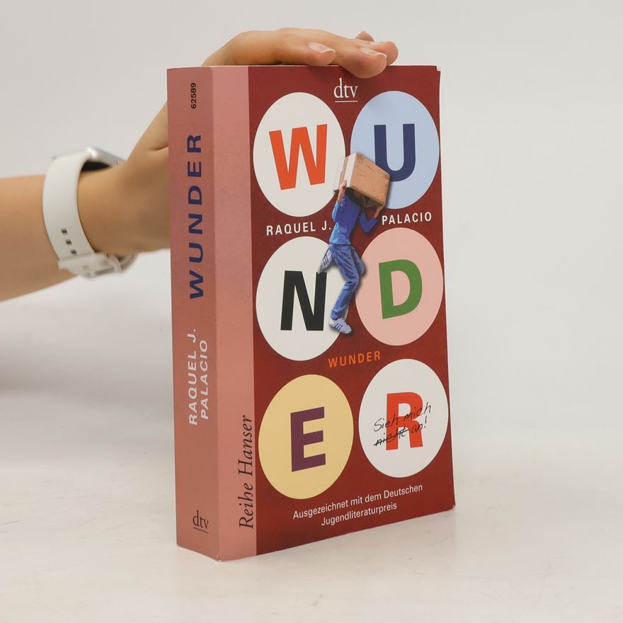 Raquel J. Palacio Wunder