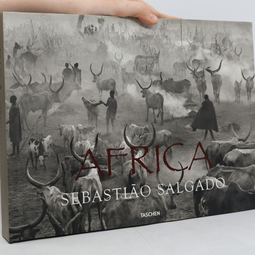 Sebastião Salgado Africa