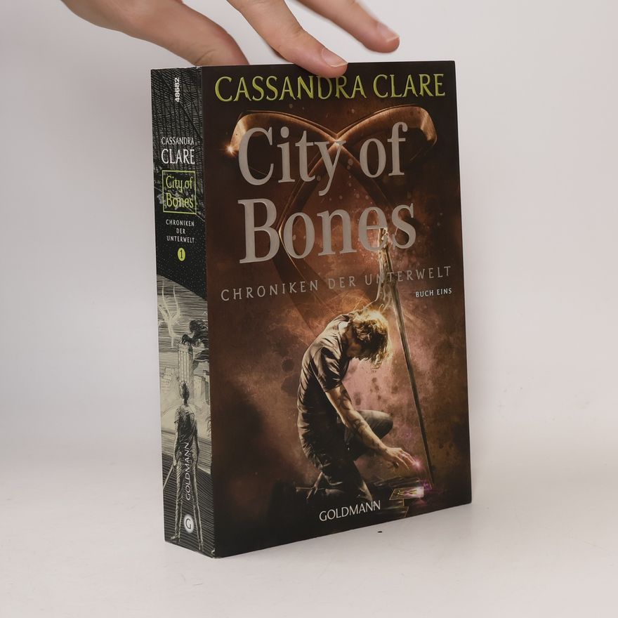 Cassandra Clare City of Bones