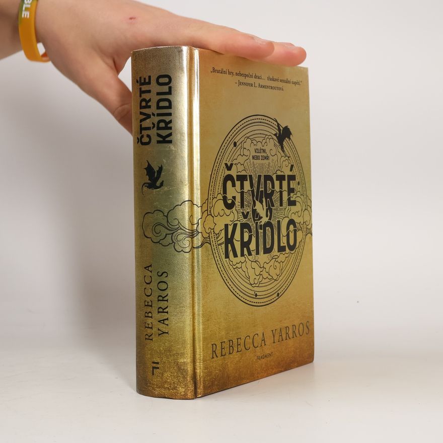 Rebecca Yarros Čtvrté křídlo