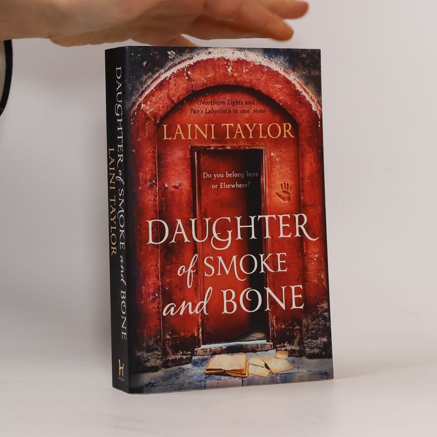 Laini Taylor Daughter of Smoke and Bone