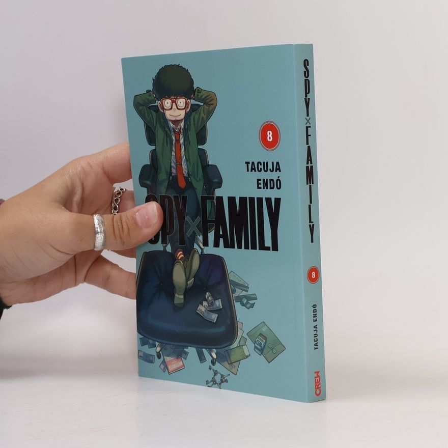 Tacuja Endó Spy x Family. 8