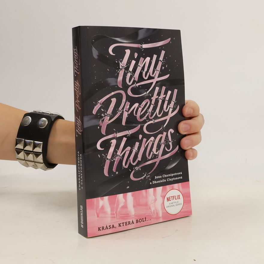 Sona Charaipotra Tiny pretty things