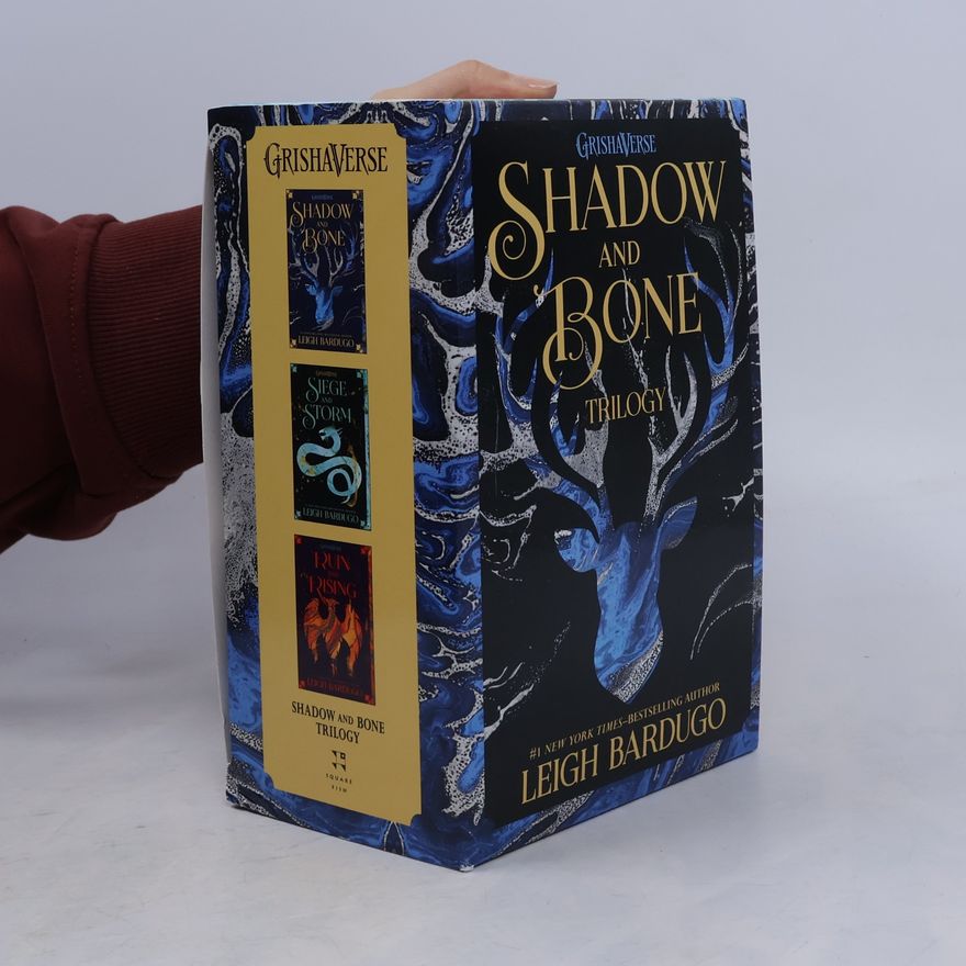 Leigh Bardugo Shadow and Bone Trilogy