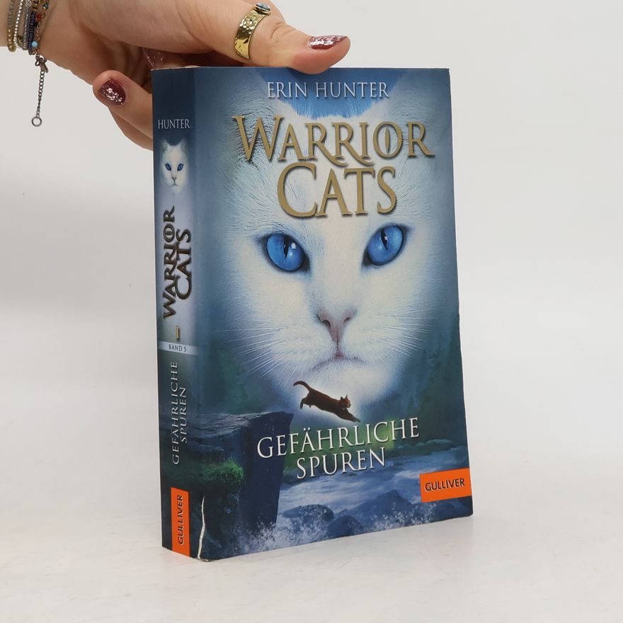Erin Hunter Warrior Cats. Gefährliche Spuren