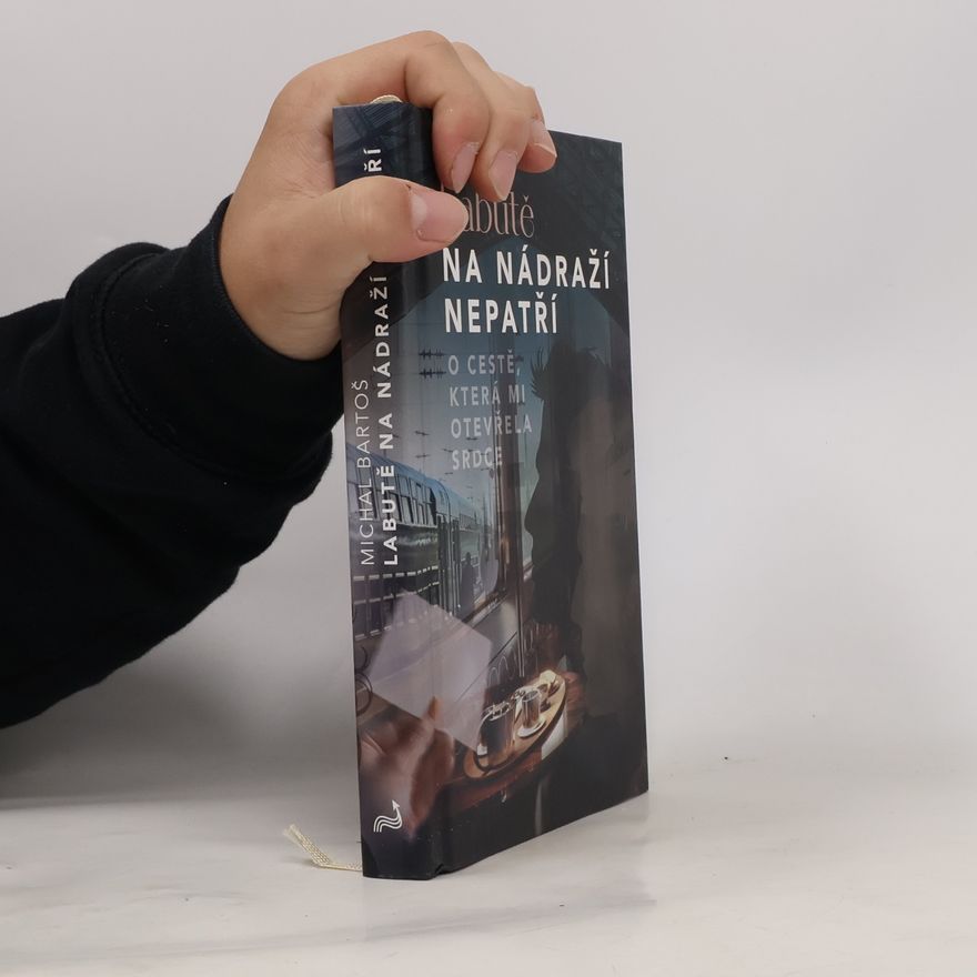 Michal Bartoš Labutě na nádraží nepatří