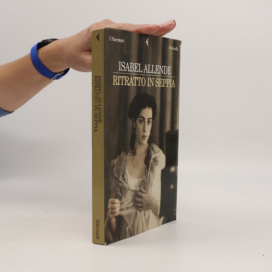 Isabel Allende Ritratto in seppia