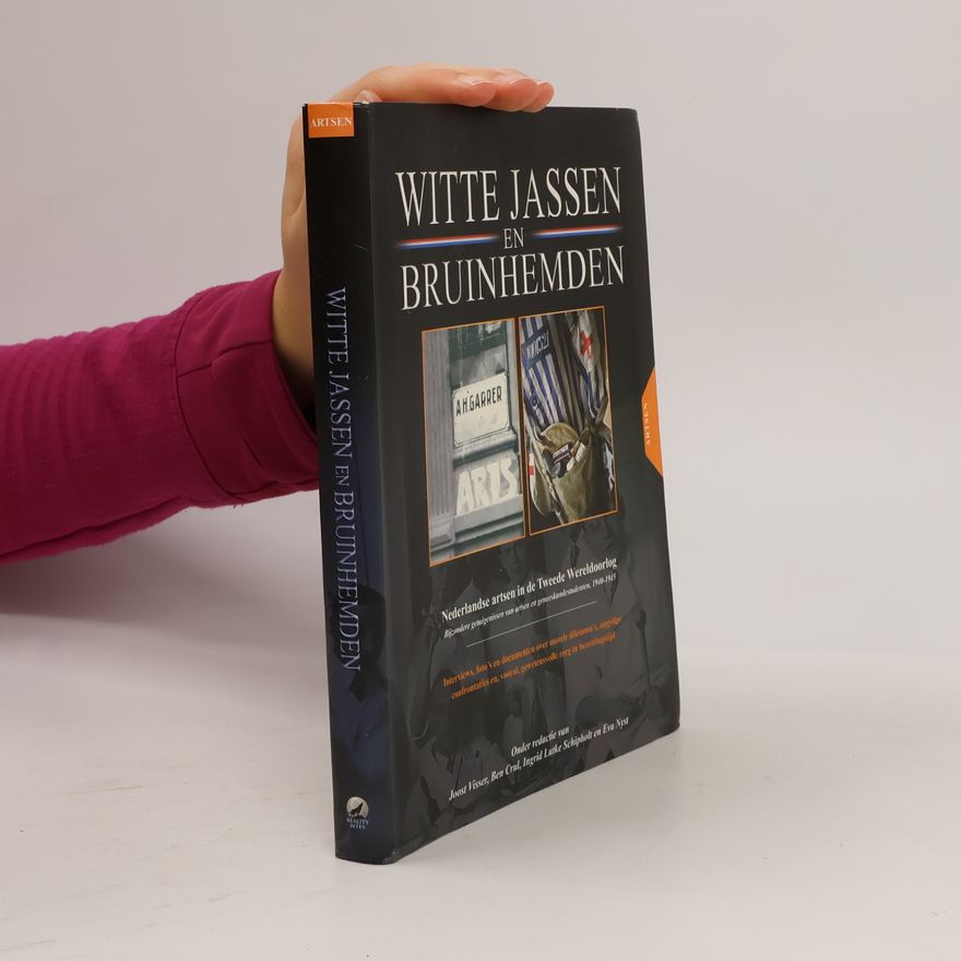 Joost Visser Witte jassen en bruinhemden